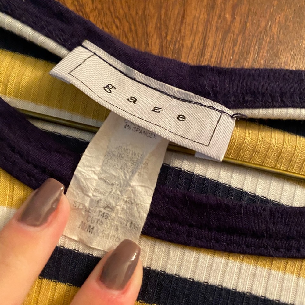 Cropped tee - Picture 3 of 4